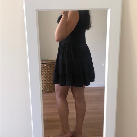 Mini black dress - Picture 2 of 6